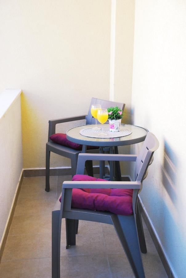Apartmani Josipa Baska Voda Luaran gambar