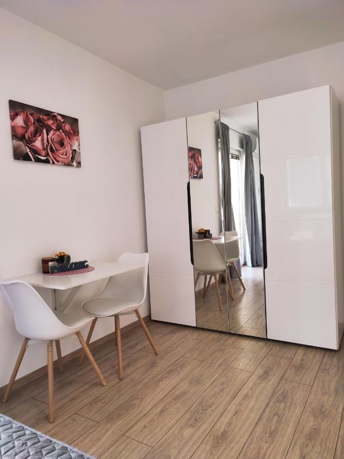 Apartmani Josipa Baska Voda Luaran gambar