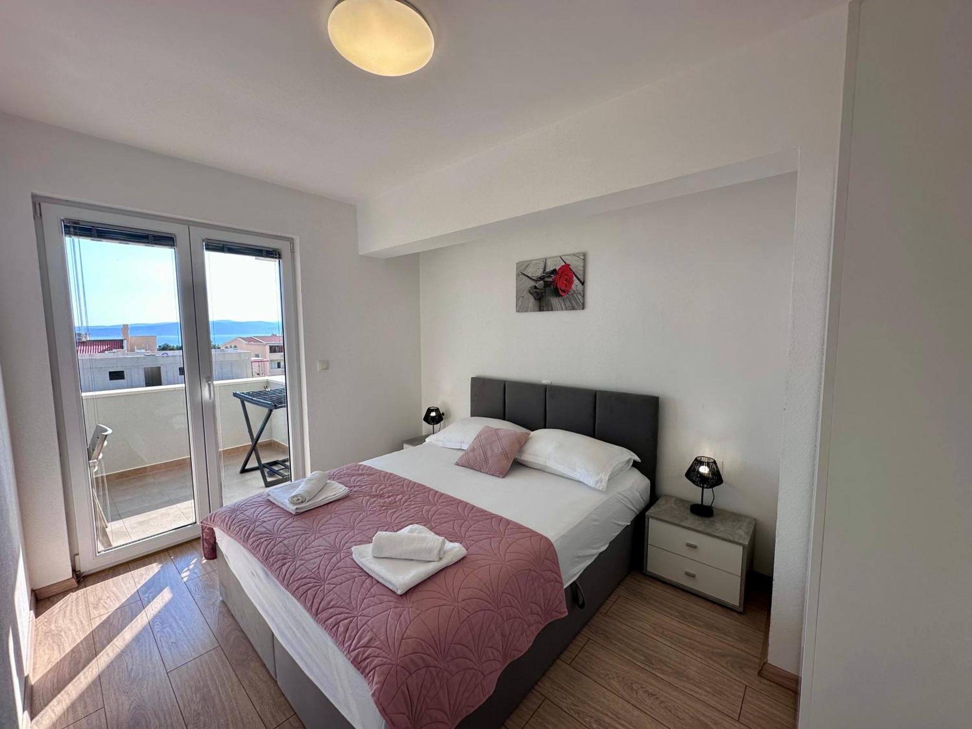 Apartmani Josipa Baska Voda Luaran gambar